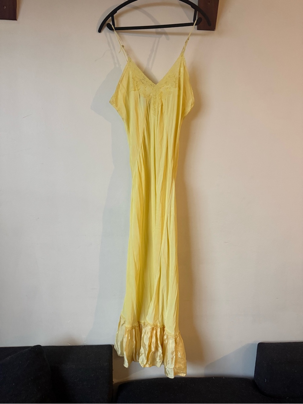 Antique Edwardian coquette antique 1930’s Women's rare pale Yellow slip dress
